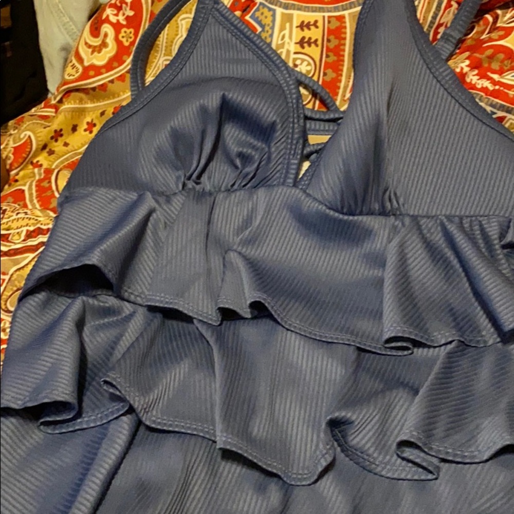 Cacique Swim relaxed swim tankini top, NWOT